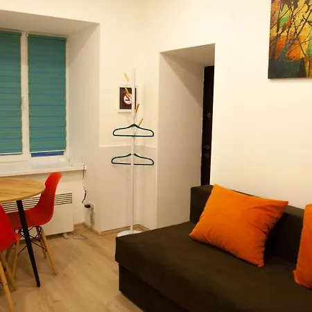 Світло Цілодобово Apartments In The City Center Lviv Exterior photo